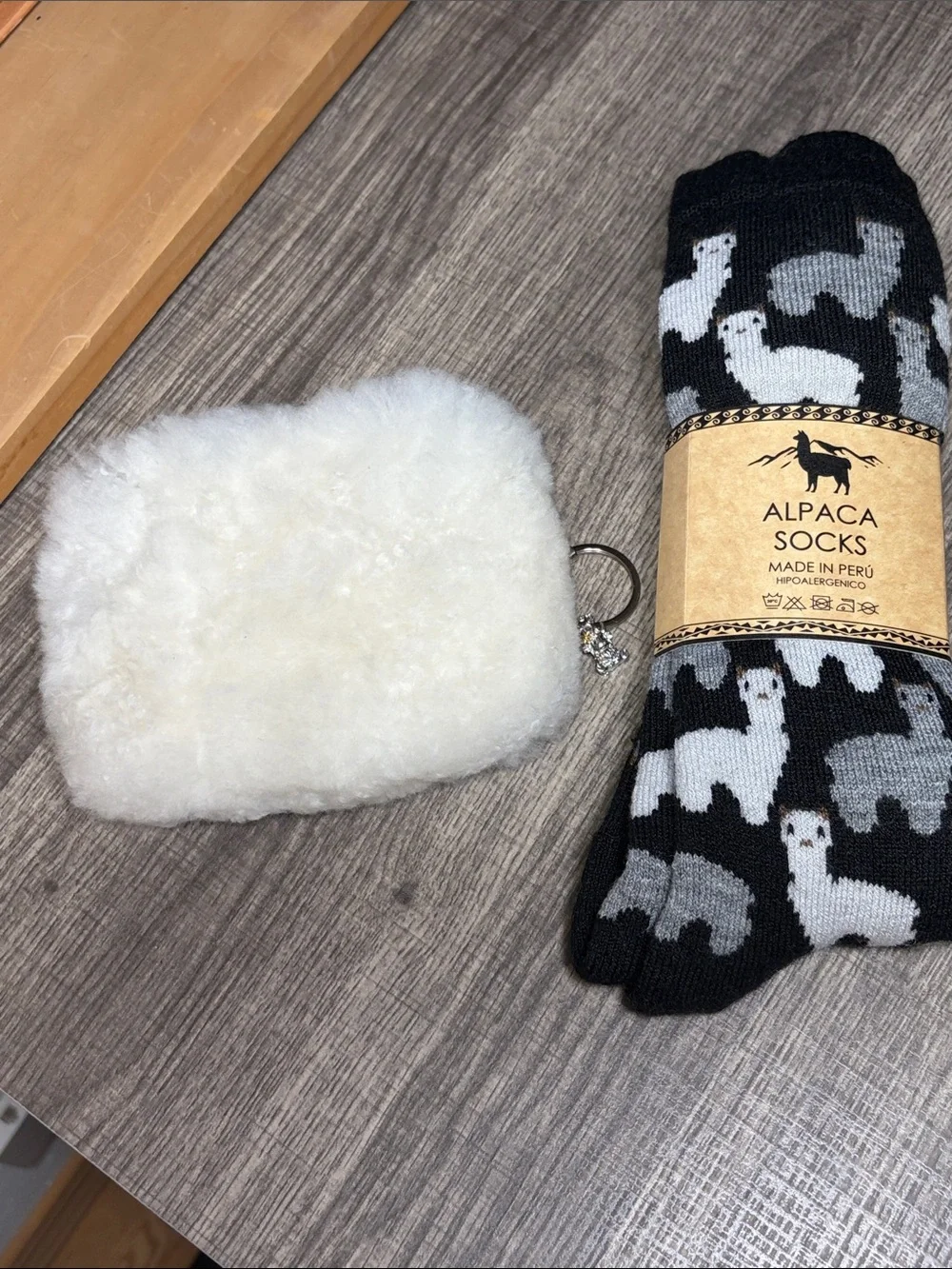 Alpaca Gift Set with Socks and Coin Purse with Highland Cow Charm